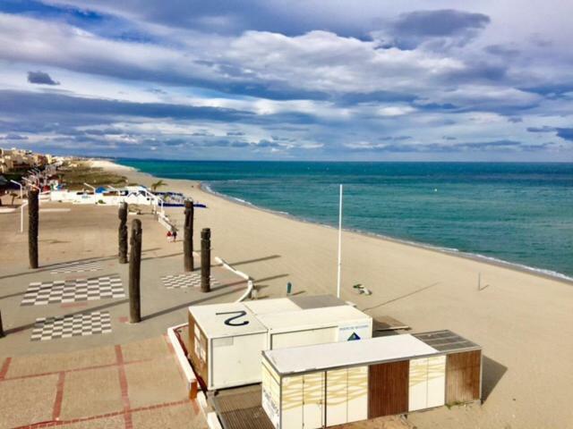 Barcaresa-Villa Vue Mer Acces Direct Plage - Piscine Le Barcarès エクステリア 写真